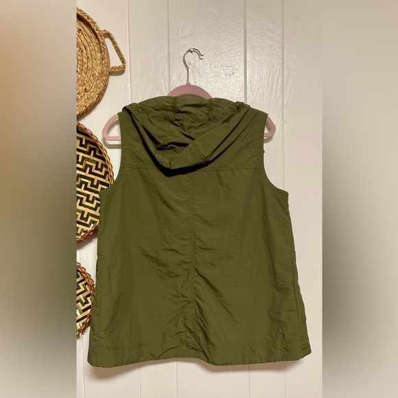 EDDIE BAUER FREMONT 2.0 VEST size Medium Green with hood - Picture 5 of 7
